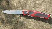Victorinox Rangergrip 68 zsebkés piros
