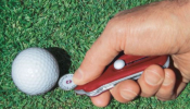 Victorinox GolfTool Labdajelölő