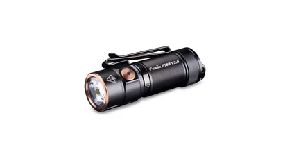 Fenix Tölthető Zseblámpa  E18R V2.0