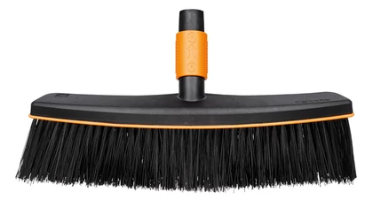 Fiskars QuikFit járdatisztító seprű fej