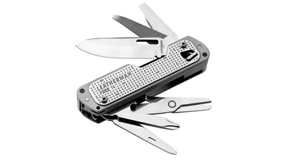 Leatherman Free T4 Multiszerszám